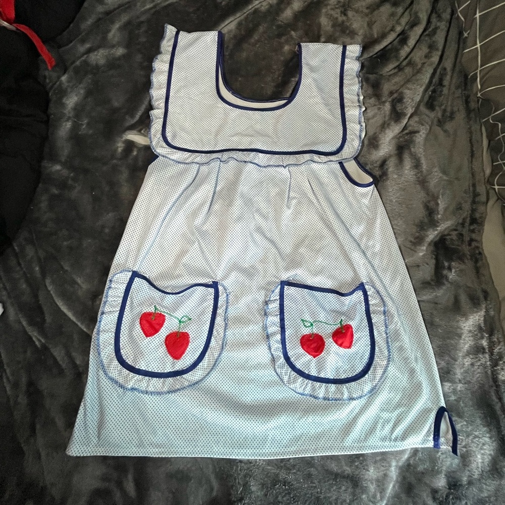 Apron shirt with cherries